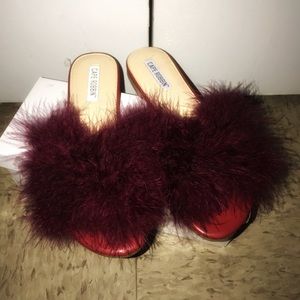 Burgundy fur slides ( classy look )